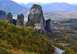 Delphi & Meteora Tour