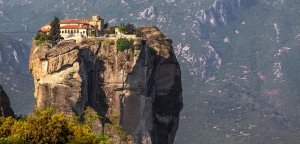 Meteora Tours