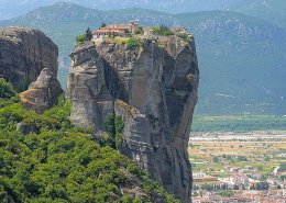 Delphi and Meteora Monasteries